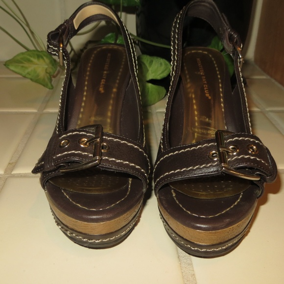Brown Platform Sandals - Size 5.5 - Picture 2 of 3